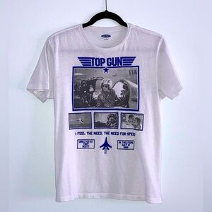 Old Navy Men’s size Small Top Gun graphic Tshirt